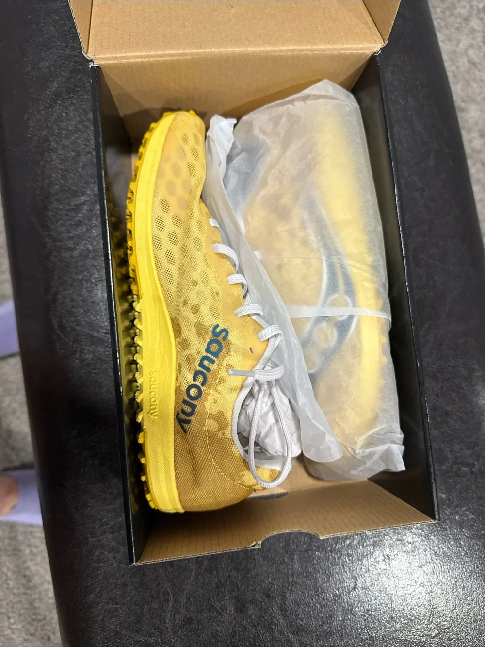 Saucony Yellow Running Shoes - Lightweight cross country shoes
